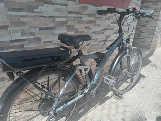 Bicicleta elettrica BTWIN Decathlon