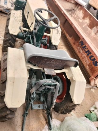 Tractor Pascuali 980E