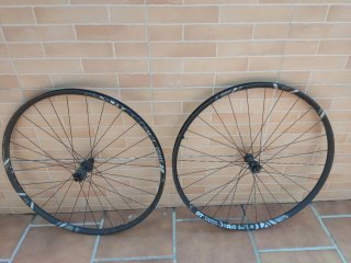Ruedas DT Swiss XR1501 29 25mm