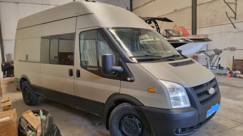 Ford Transit 2009 - foto 1