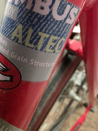 Bicicleta de carretera vintage roja