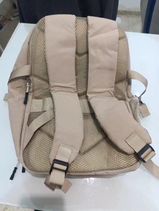 Mochila de viaje beige