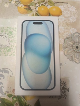 iPhone 15 256GB