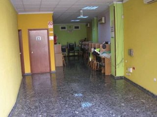 Local comercial en venta en El Alborgí en Paterna