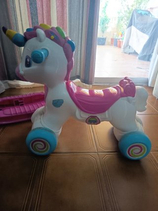 Correpasillos unicornio