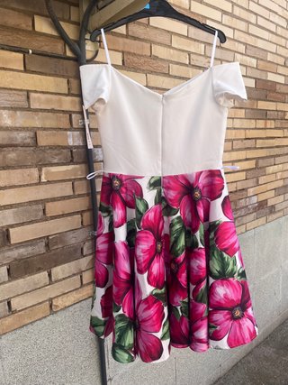Vestido invitada con estampado de flores NUEVO