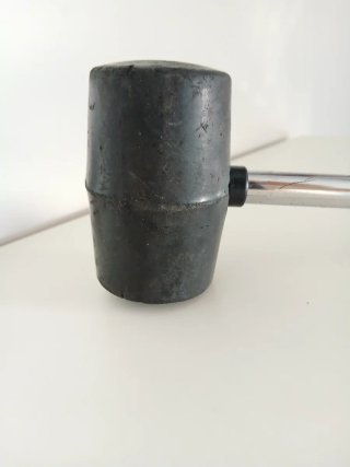 Martillo de goma