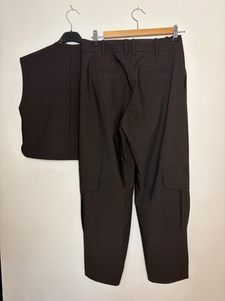 Conjunto Zara Chaleco y Pantalón Marrón