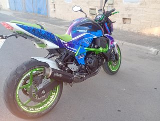 Kawasaki Z750