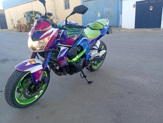 Kawasaki Z750