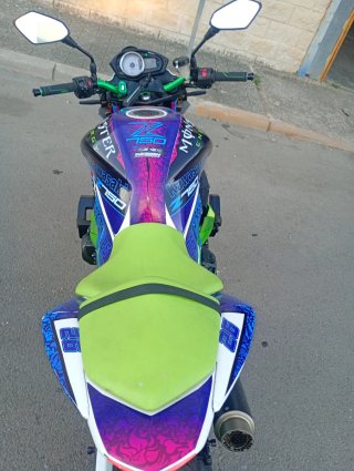 Kawasaki Z750