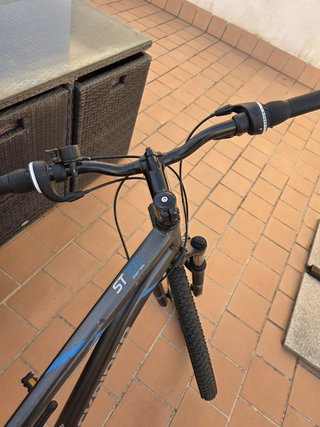 Bicicleta Rockrider Gris