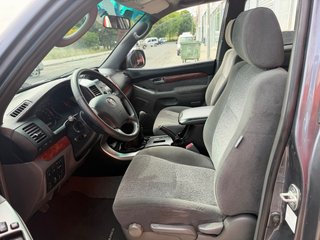 Toyota Land Cruiser 2004