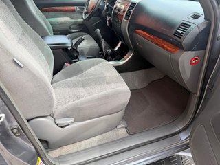 Toyota Land Cruiser 2004