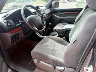 Toyota Land Cruiser 2004