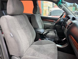 Toyota Land Cruiser 2004