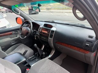 Toyota Land Cruiser 2004