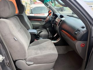 Toyota Land Cruiser 2004