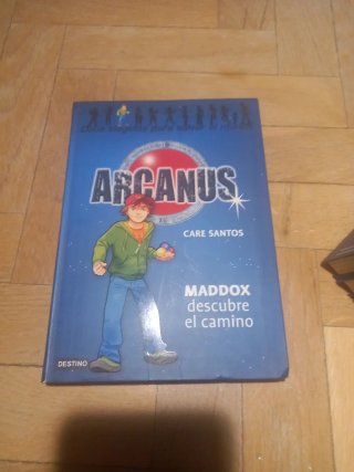 COLECCIÓN DE 11 LIBROS ARCANUS