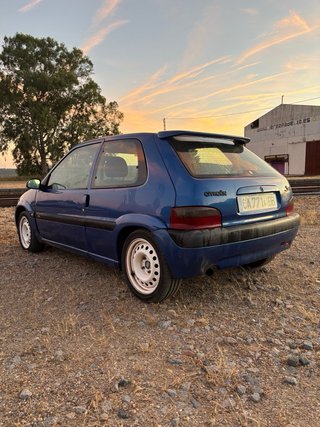 Se vende saxo vts