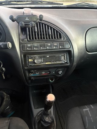Se vende saxo vts