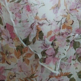 Blusa floral Primark Talla S