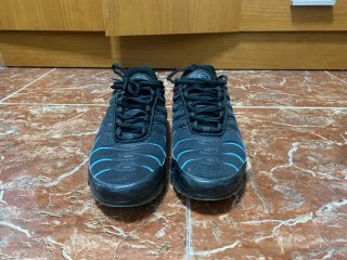 Nike TN Talla 42 Negro/Azul