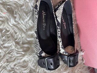 ALMA EN PENA Zapatos Animal Print Hebilla Negra