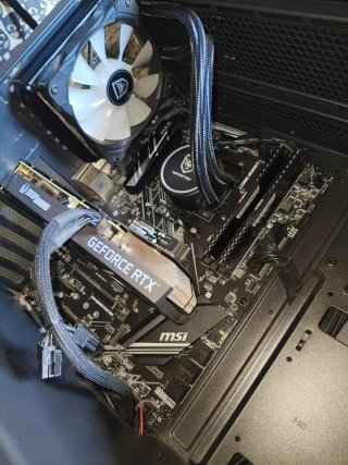 PC Gaming Hummer RTX 3060 12GB Ryzen 5 3600X