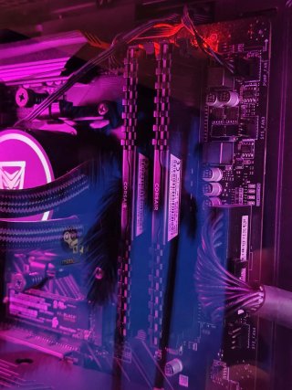 PC Gaming Hummer RTX 3060 12GB Ryzen 5 3600X