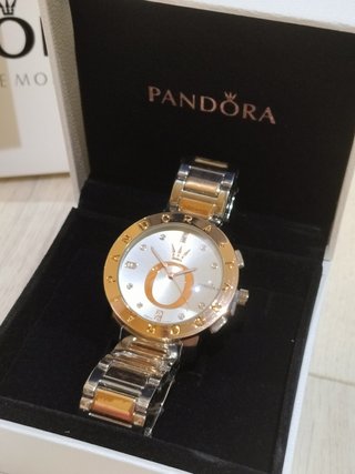 Reloj Pandora Nuevo Oro y Plata