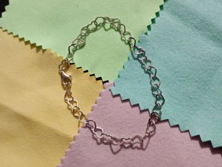 Pulsera eslabones corazones plata