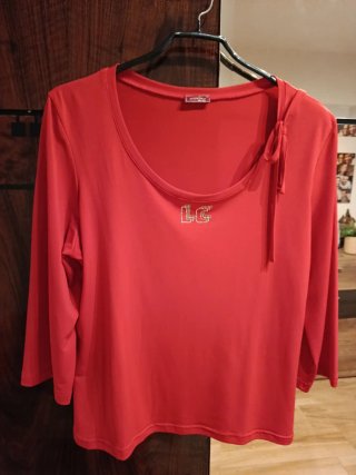 Camiseta Lola Carrera Roja con Brillantes