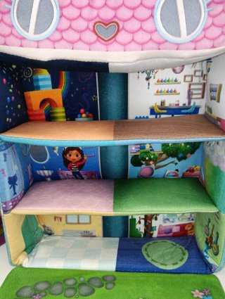 Casa de Muñecas Gabby Maletín peluche