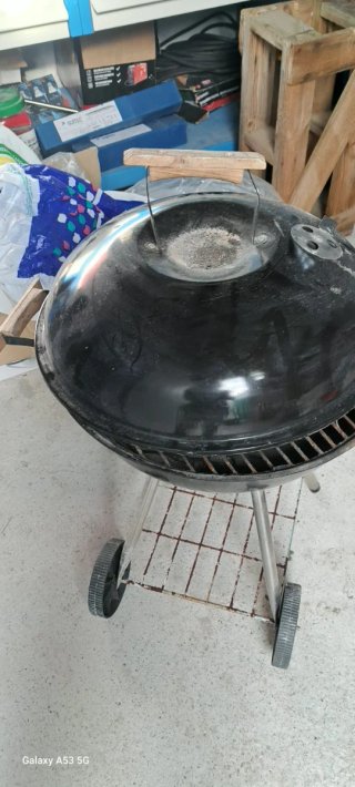 Barbacoa Portátil Negra con Ruedas