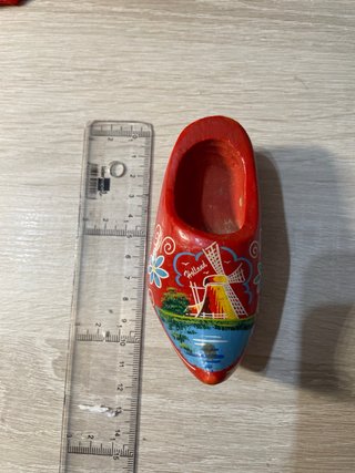 Zueco decorativo rojo Holland
