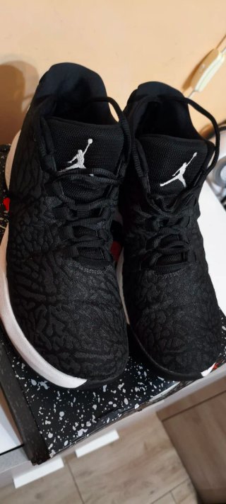 Nike Air Jordan B. Fly Scarpe Tessuto Nero 42.5