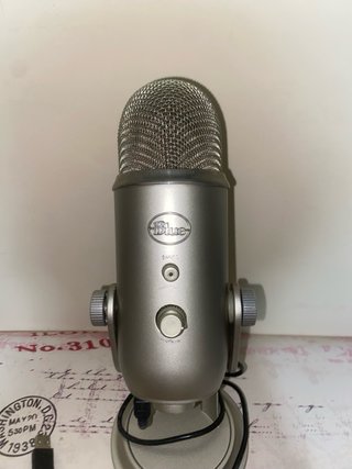 Micrófono Blue Plata