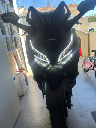 Honda Forza 125 Negra