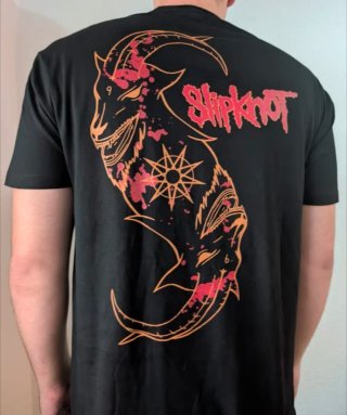 CAMISETA NEGRA - SLIPKNOT - TALLA XL y más...