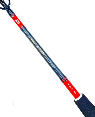 Caña de pescar Daiwa Megaforce con funda