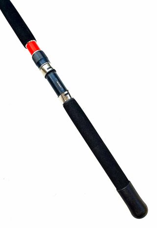 Caña de pescar Daiwa Megaforce con funda