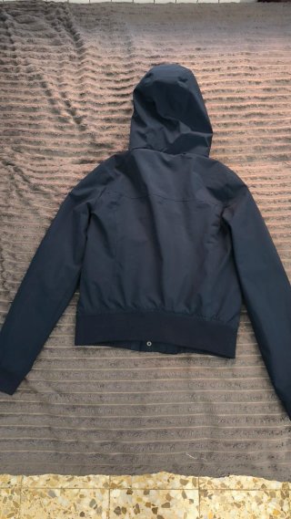 Chaqueta Hollister All-Weather XS con capucha