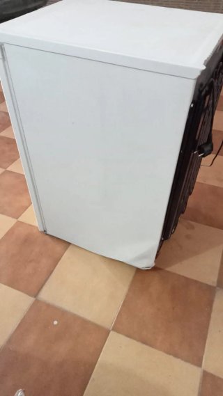 Nevera Whirlpool blanca