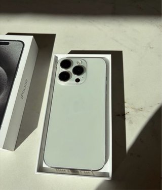 iPhone 15 Pro 128GB