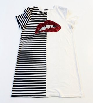 Vestido rayas y labios lentejuelas Talla M