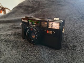 Fujica Auto 7 QD - Cámara Analógica