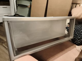 Cajón de almacenamiento gris