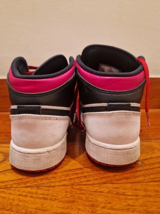 Scarpe Jordan 36.5 nere, rosse, bianche