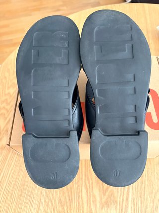 Sandalias Camper Negras Planas Mujer